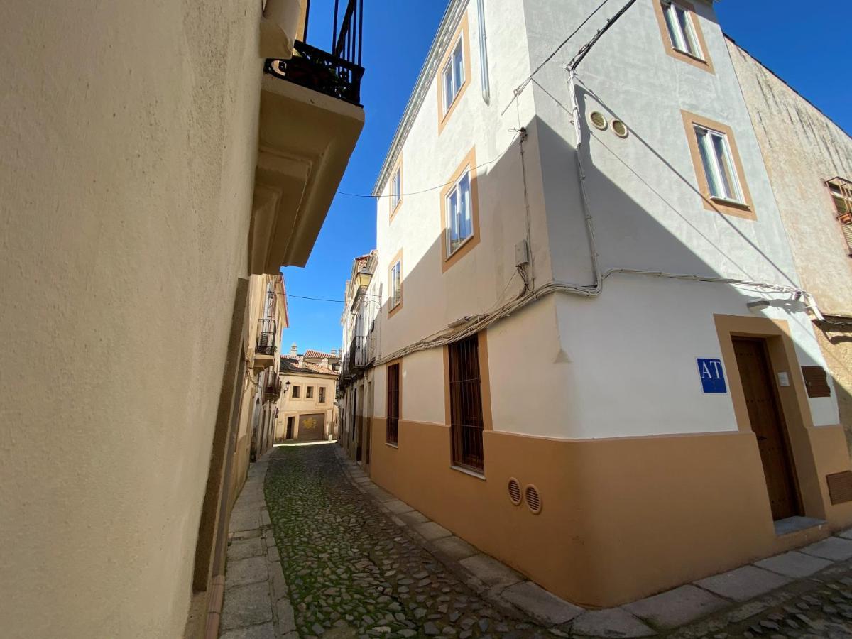 Apartamento Torre del Aver Caces Exterior foto